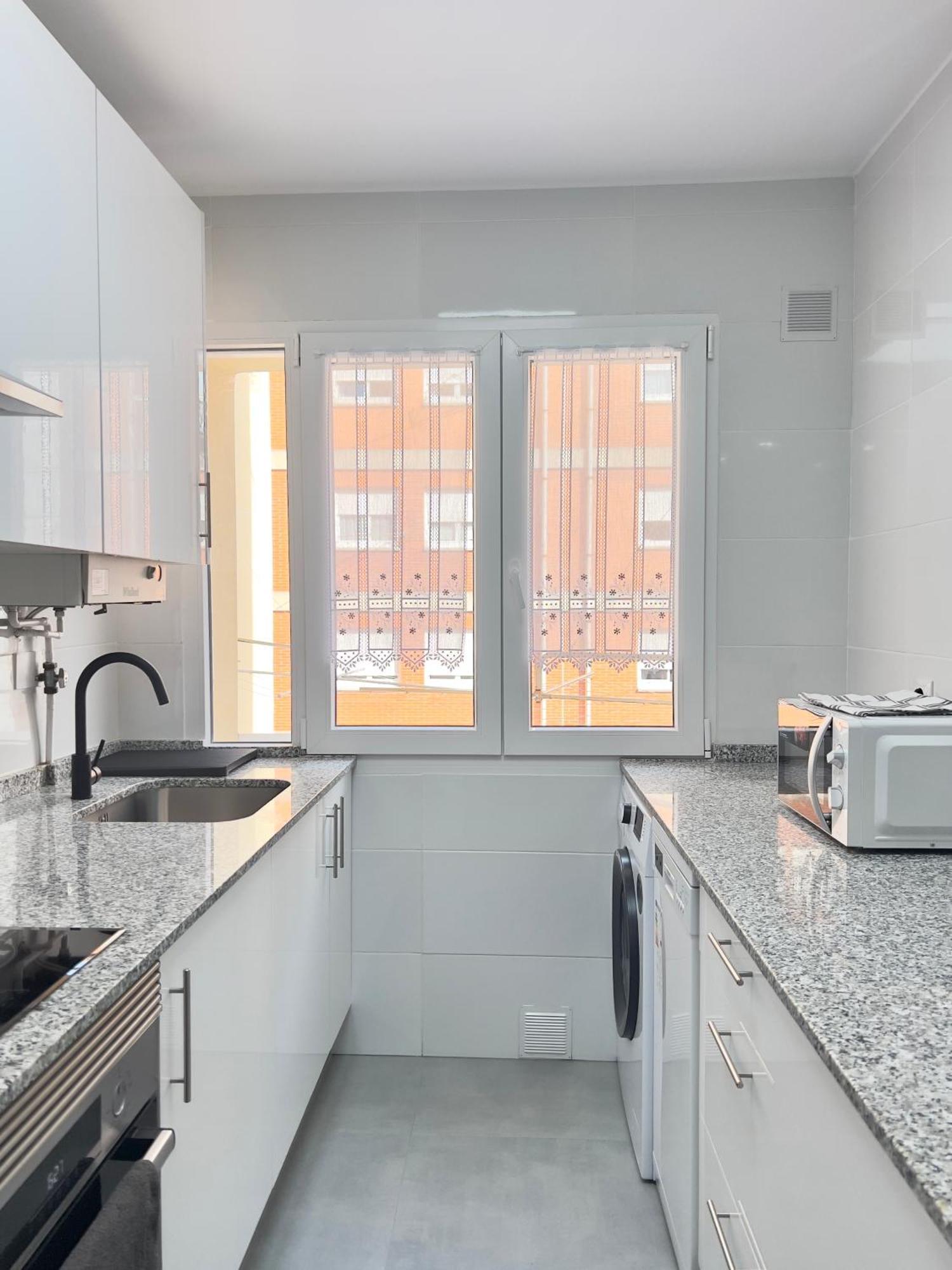 Apartamento Principe Хихон Экстерьер фото